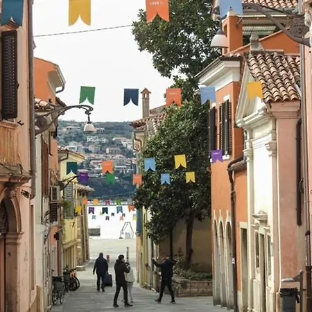 Capo D'istria Apartamento *