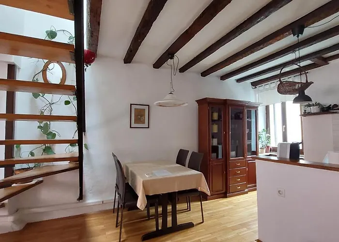 Capo D'istria * Κόπερ